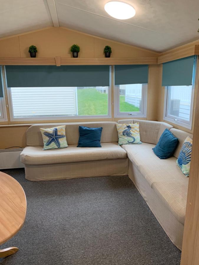 Newquay Bay Porth Caravan Hotel ภายนอก รูปภาพ