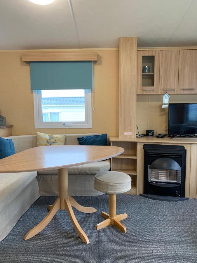 Newquay Bay Porth Caravan Hotel ภายนอก รูปภาพ