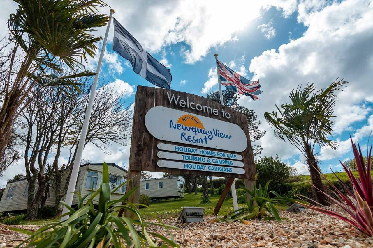 Newquay Bay Porth Caravan Hotel ภายนอก รูปภาพ